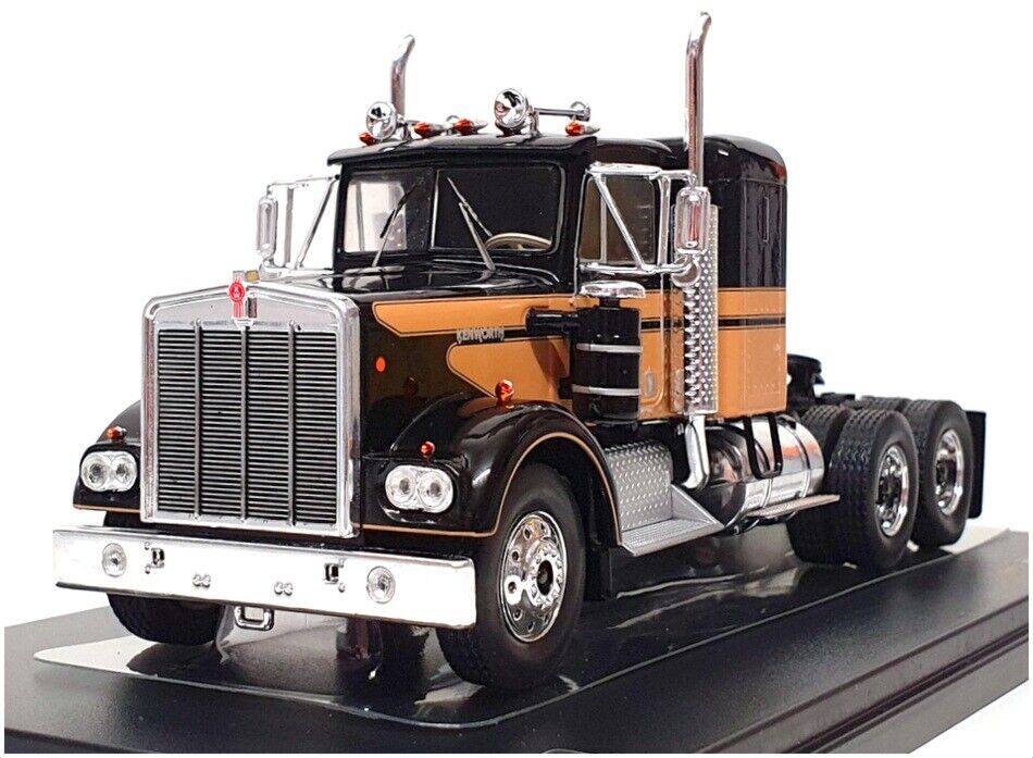 レア品　kyosho 1/53 トンキンレプリカ　ケンワースW900 1976 Kenworth w900 Smokey and The Bandit Edition Toy Truck