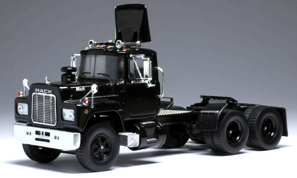 1966 R Mack Tractor Replica